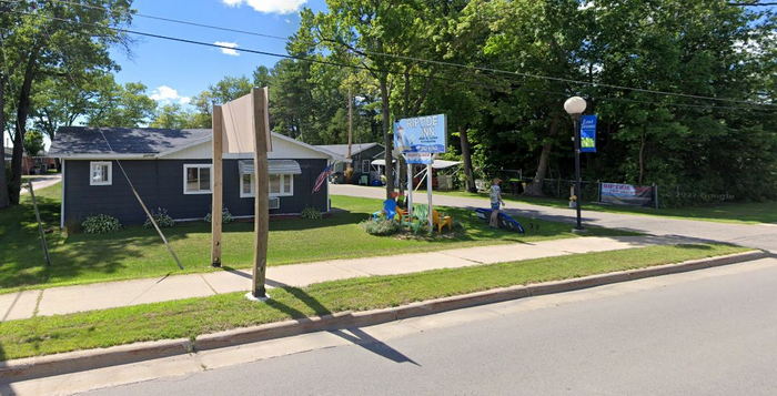 Riptide Inn Beach Resort - 2022 Street View (newer photo)